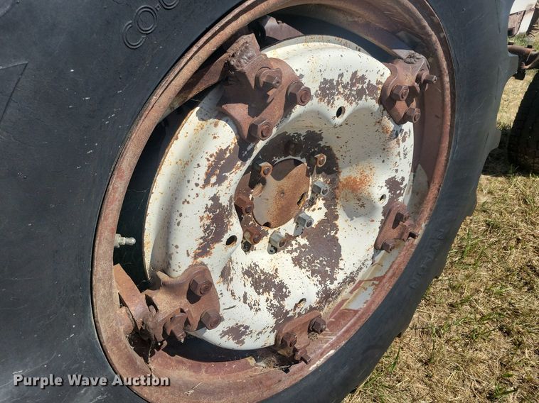 image for item DN3511 1975 David Brown 995 tractor