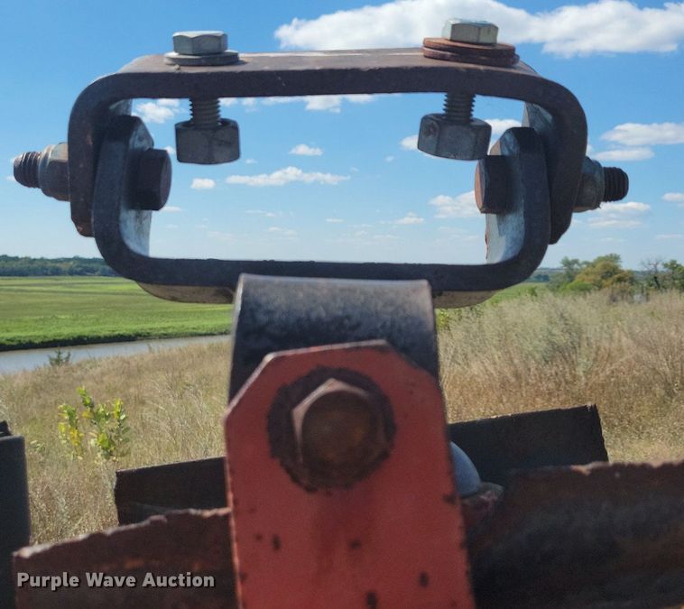 image for item DN3519 Wheatheart Post driver