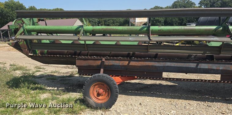 image for item DQ4550 John Deere rigid head