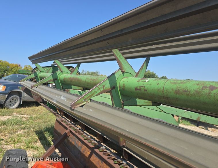 image for item DQ4550 John Deere rigid head