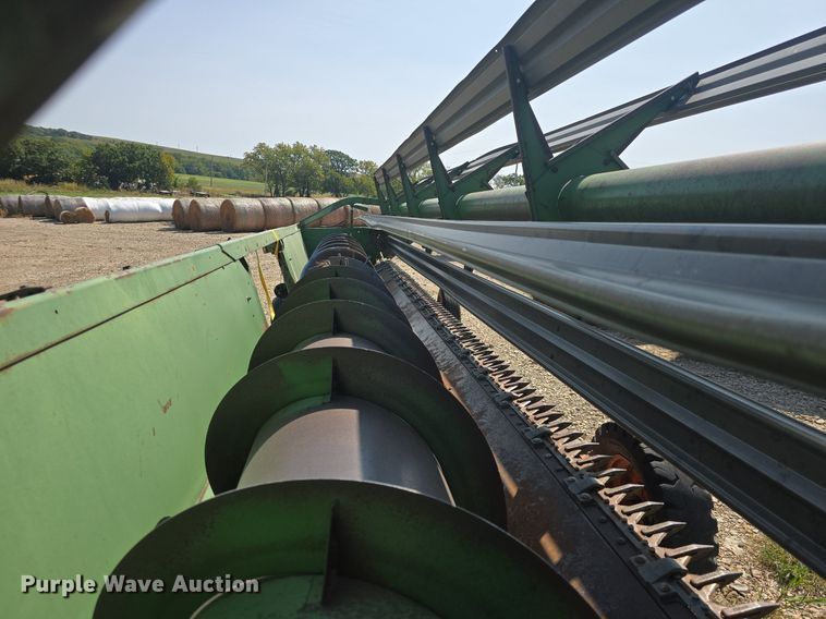 image for item DQ4550 John Deere rigid head