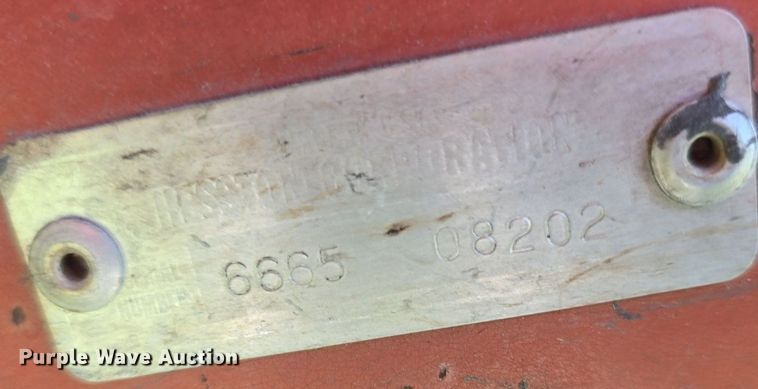 image for item DQ4576 1983 Hesston 6550 windrower