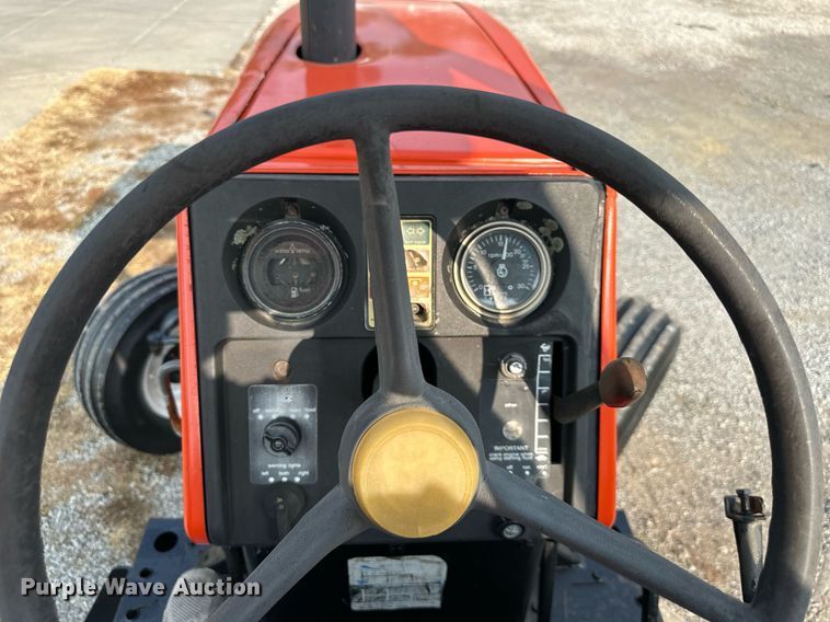 image for item DR2590 1982 Allis Chalmers 6080 tractor