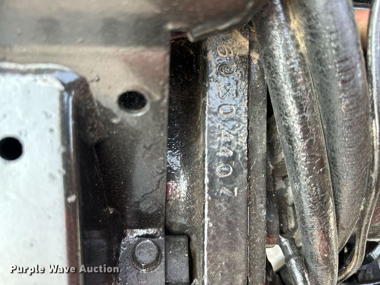 image for item DR2590 1982 Allis Chalmers 6080 tractor