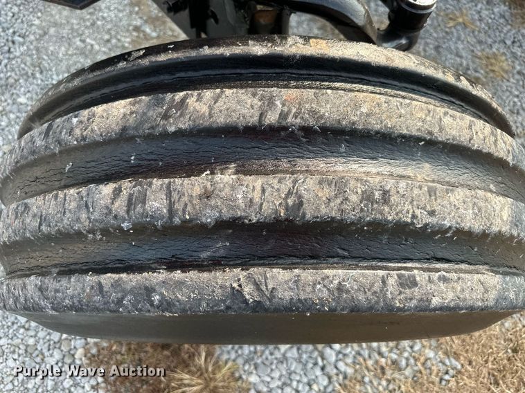 image for item DR2590 1982 Allis Chalmers 6080 tractor