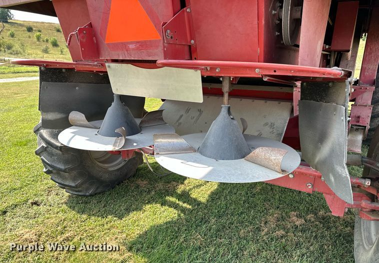 image for item DR2607 Case International  1644 Axial-Flow  RWA combine