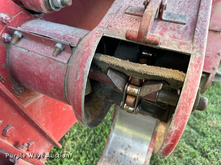 image for item DR2607 Case International  1644 Axial-Flow  RWA combine