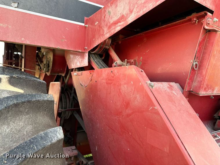 image for item DR2607 Case International  1644 Axial-Flow  RWA combine
