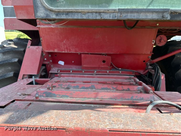 image for item DR2607 Case International  1644 Axial-Flow  RWA combine
