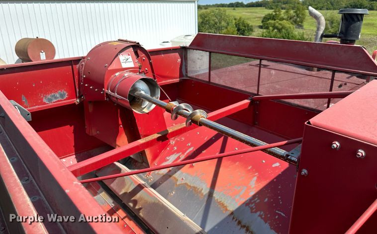 image for item DR2607 Case International  1644 Axial-Flow  RWA combine
