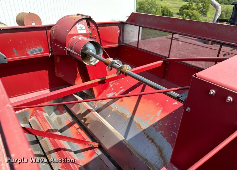image for item DR2607 Case International  1644 Axial-Flow  RWA combine