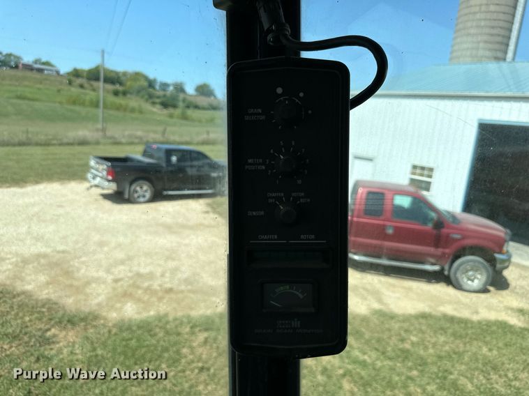 image for item DR2607 Case International  1644 Axial-Flow  RWA combine