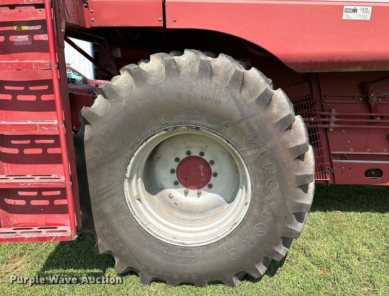 image for item DR2607 Case International  1644 Axial-Flow  RWA combine