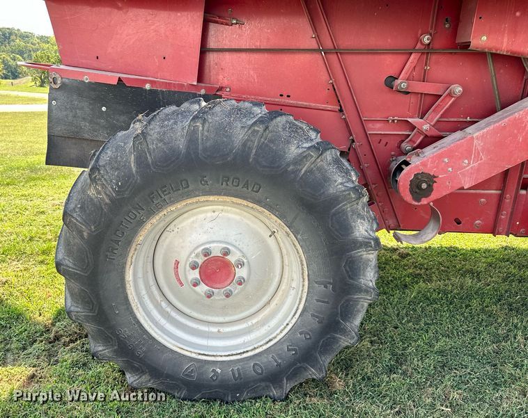 image for item DR2607 Case International  1644 Axial-Flow  RWA combine