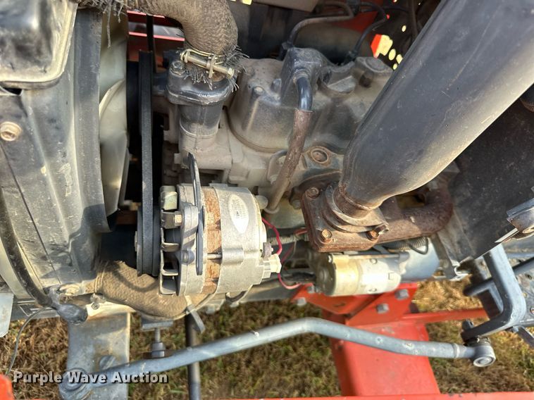 image for item DR2609 1994 Kubota  L2350 MFWD tractor