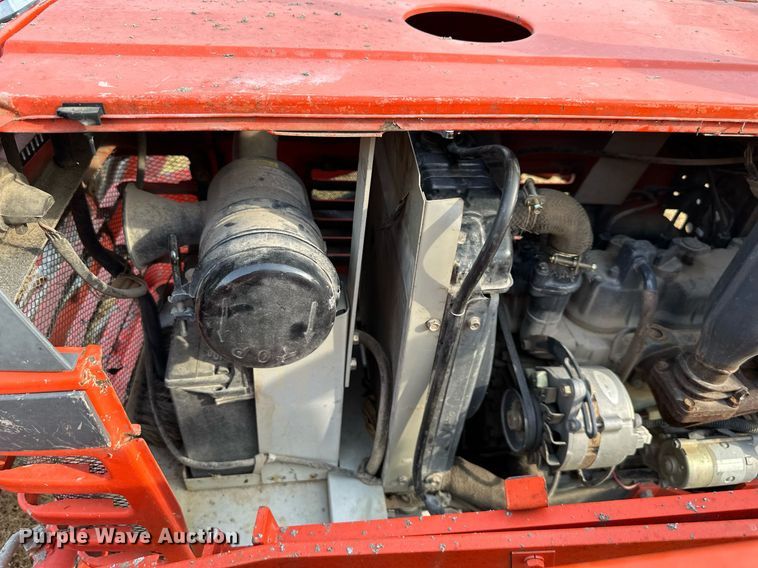 image for item DR2609 1994 Kubota  L2350 MFWD tractor