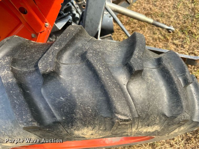 image for item DR2609 1994 Kubota  L2350 MFWD tractor