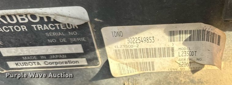 image for item DR2609 1994 Kubota  L2350 MFWD tractor