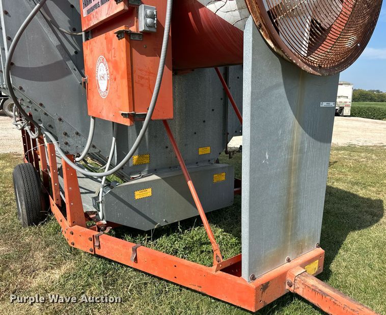 image for item DR2635 Farm Fans  AB-250A grain dryer
