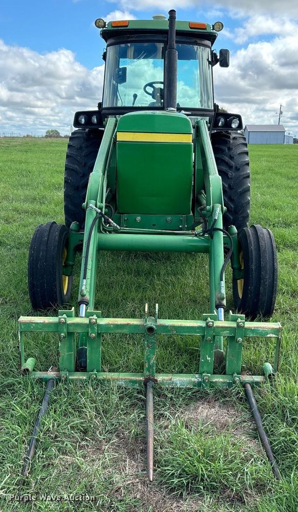 image for item DS2521 1981 John Deere  4240 tractor