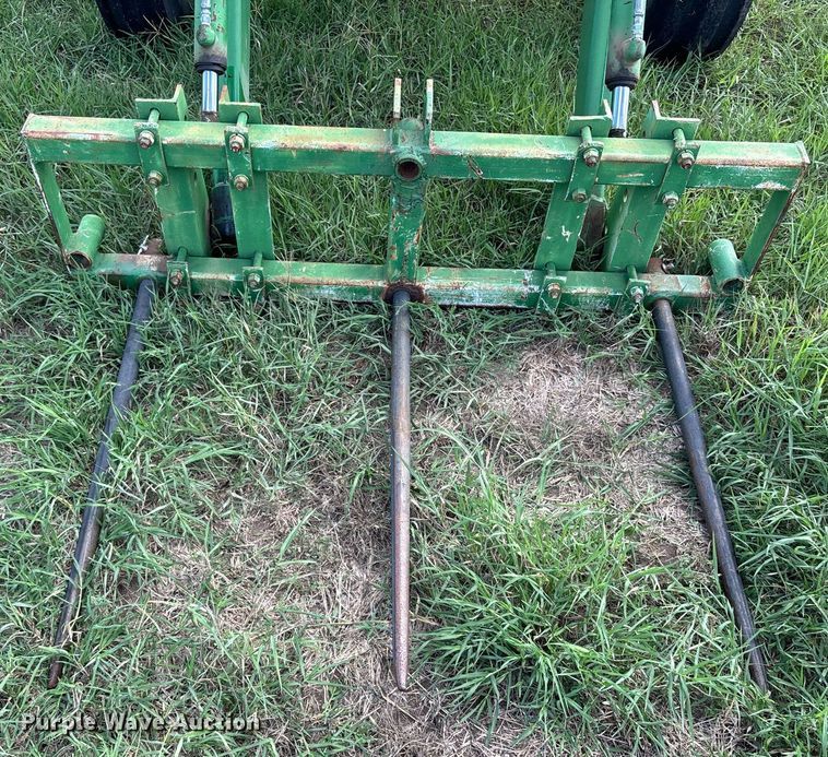 image for item DS2521 1981 John Deere  4240 tractor