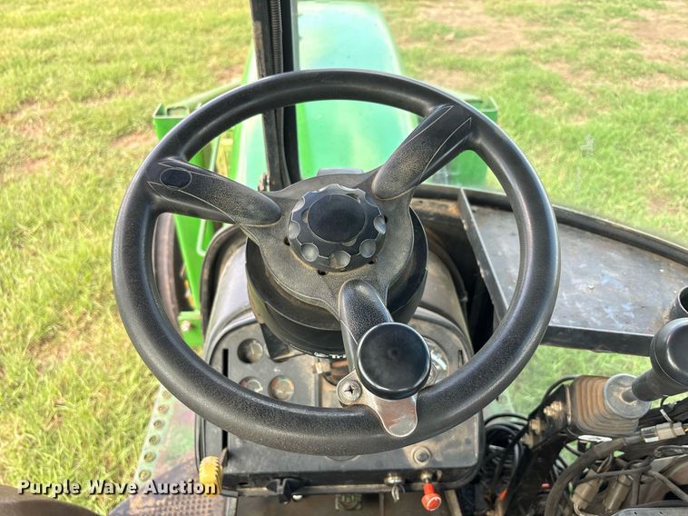 image for item DS2521 1981 John Deere  4240 tractor