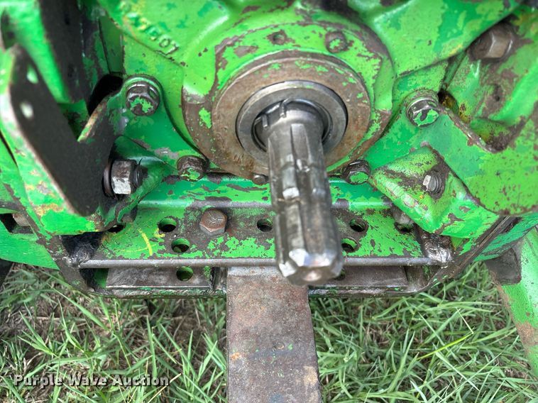 image for item DS2521 1981 John Deere  4240 tractor