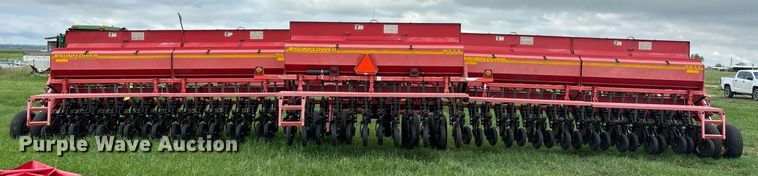 image for item DS2522 Sunflower  9433-40 grain drill