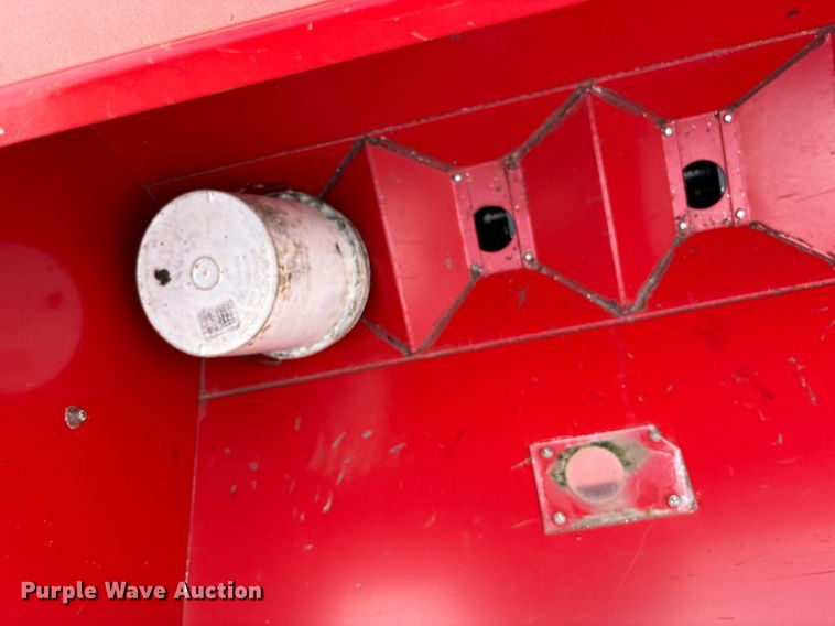 image for item DS2522 Sunflower  9433-40 grain drill