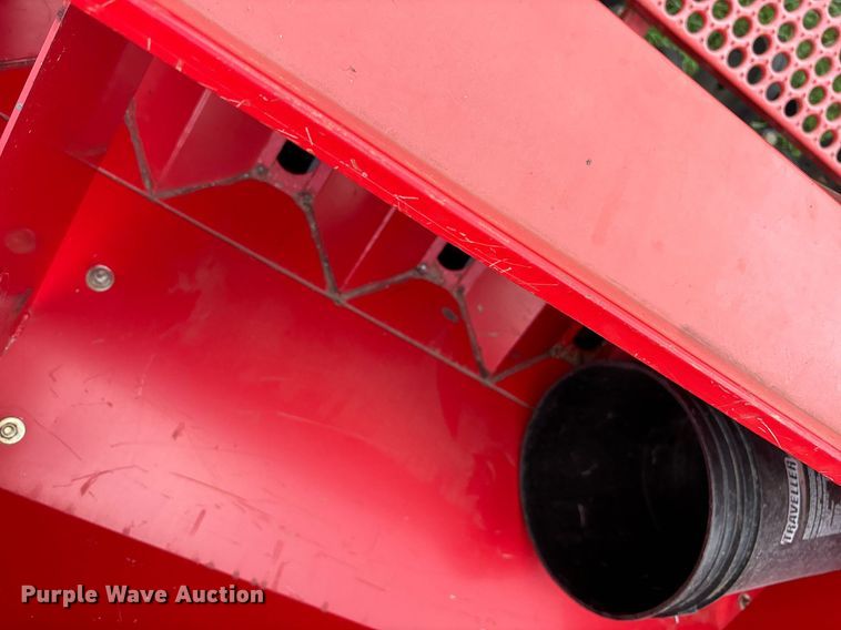 image for item DS2522 Sunflower  9433-40 grain drill