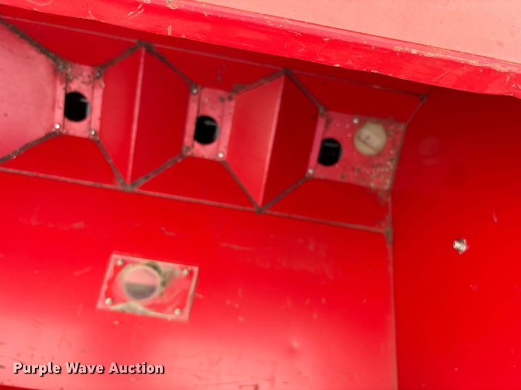 image for item DS2522 Sunflower  9433-40 grain drill