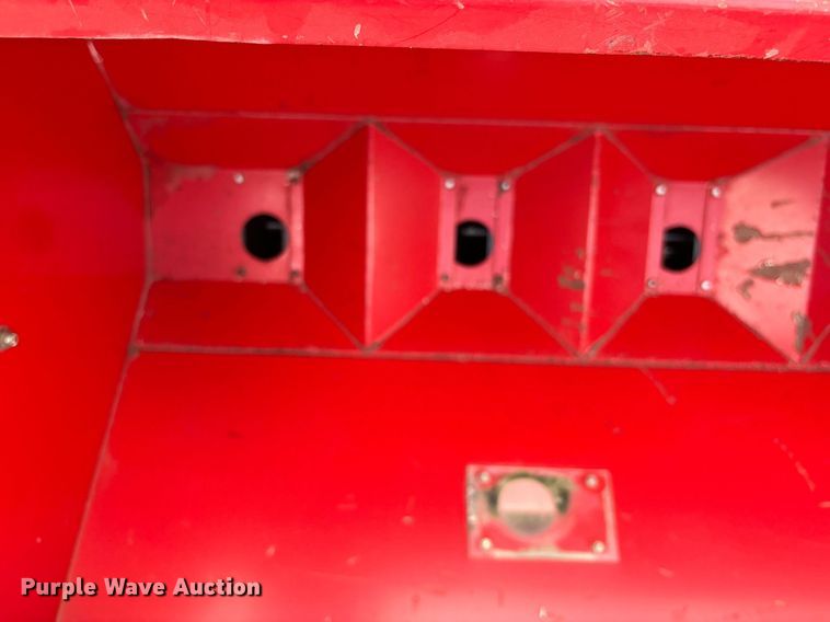 image for item DS2522 Sunflower  9433-40 grain drill