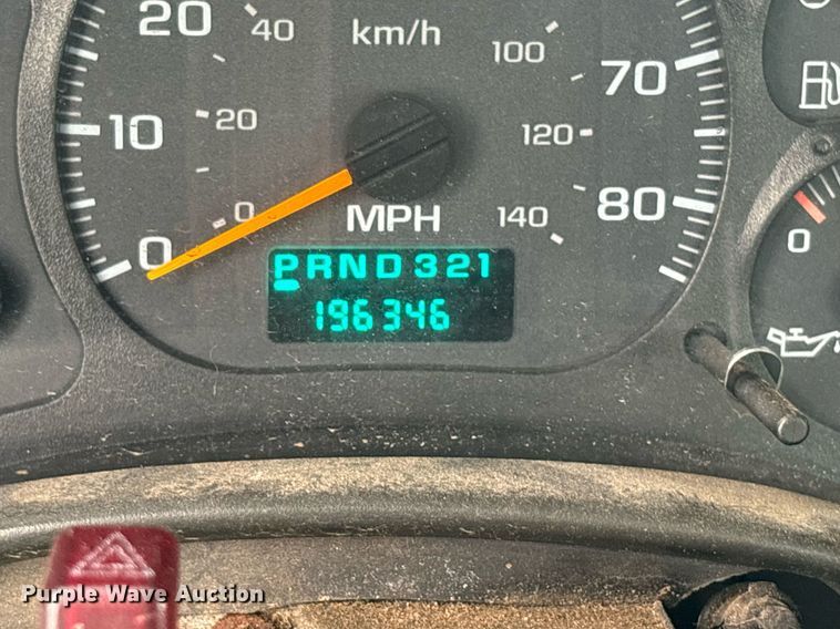 image for item DS2524 2003 GMC C6C042 flatbed truck