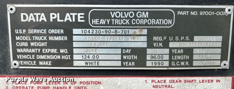 image for item DS2525 1991 White GMC flatbed truck