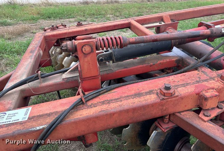 image for item DS2526 Miller  off-set disk