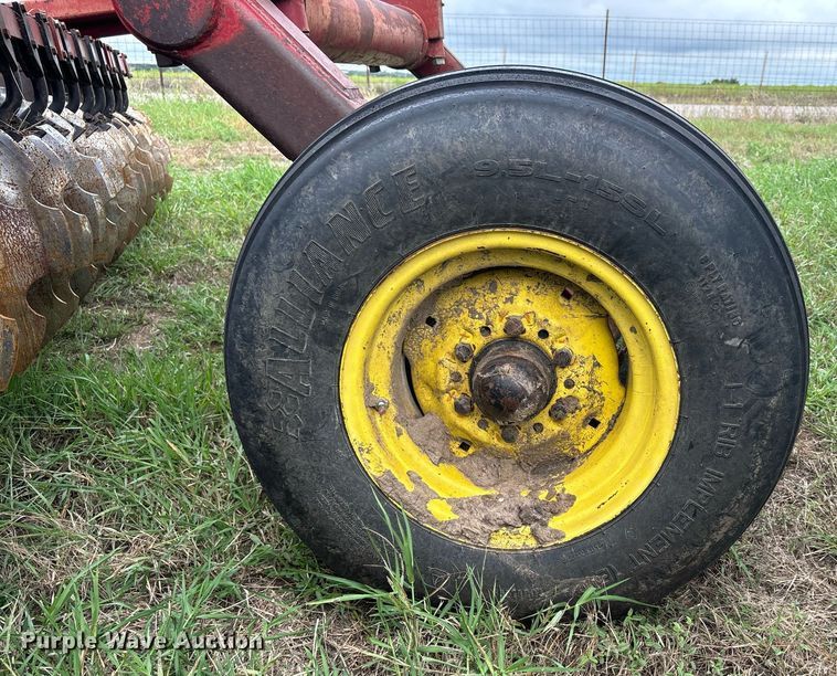 image for item DS2526 Miller  off-set disk