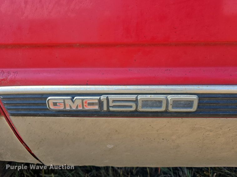 image for item DS4814 1998 GMC Sierra 1500 Ext. Cab pickup truck