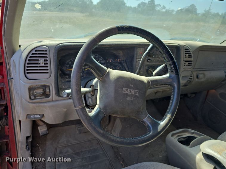 image for item DS4814 1998 GMC Sierra 1500 Ext. Cab pickup truck