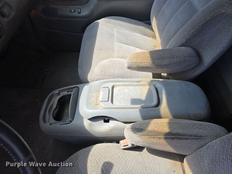 image for item DS4814 1998 GMC Sierra 1500 Ext. Cab pickup truck