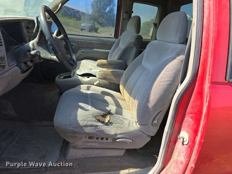 image for item DS4814 1998 GMC Sierra 1500 Ext. Cab pickup truck