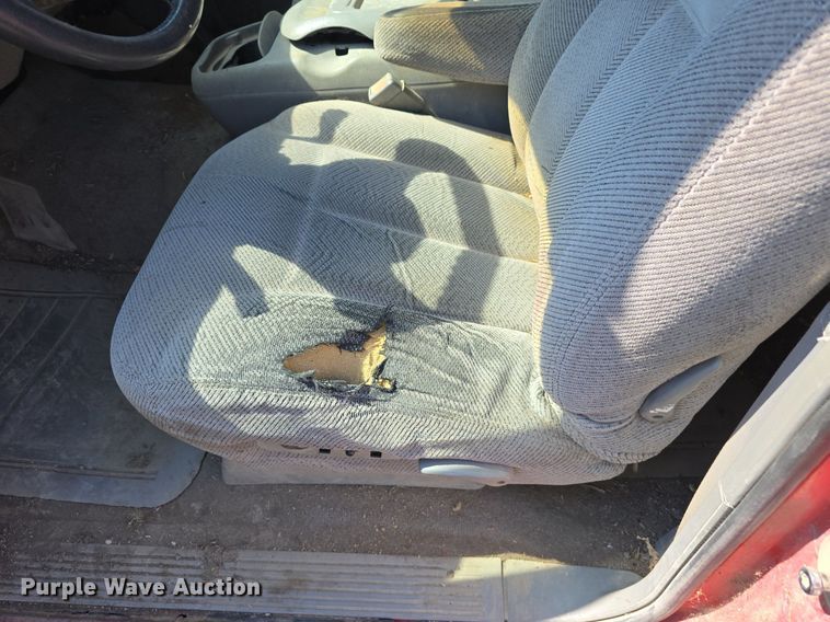 image for item DS4814 1998 GMC Sierra 1500 Ext. Cab pickup truck