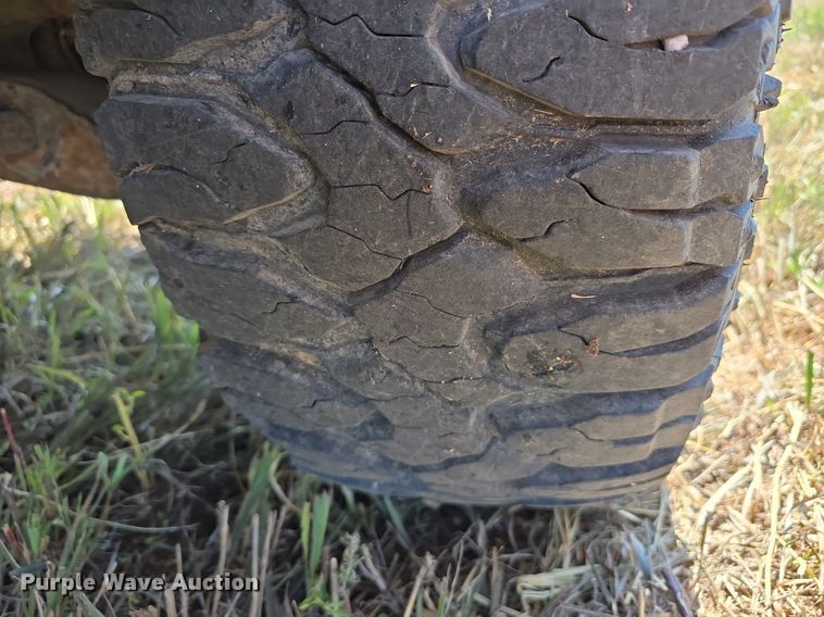 image for item DS4814 1998 GMC Sierra 1500 Ext. Cab pickup truck