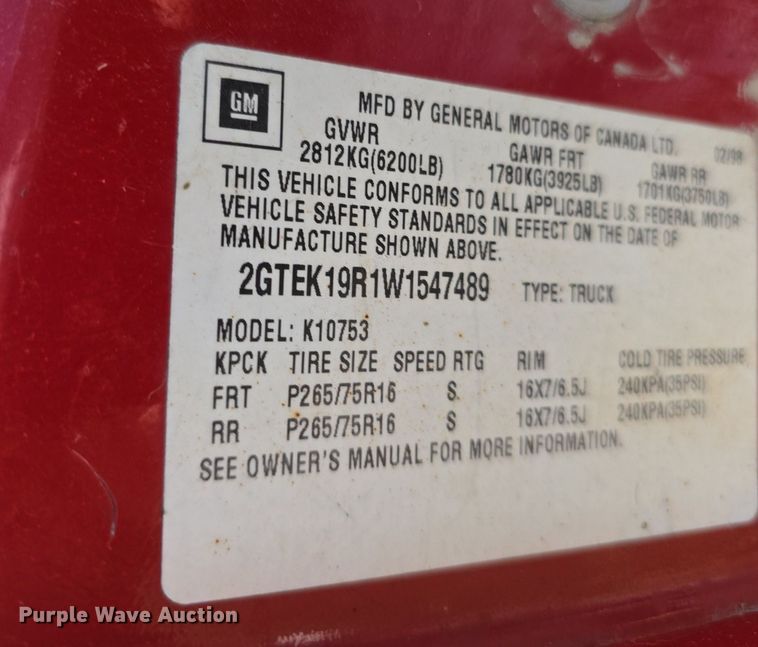 image for item DS4814 1998 GMC Sierra 1500 Ext. Cab pickup truck