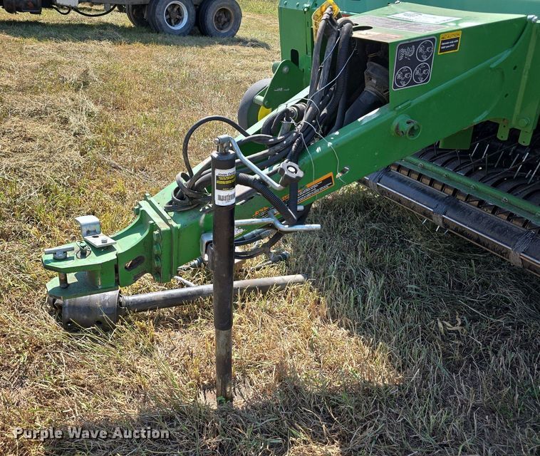 image for item DS4817 2017 John Deere 569 Mega Wide round baler
