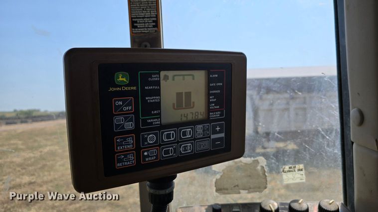 image for item DS4817 2017 John Deere 569 Mega Wide round baler