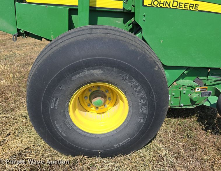 image for item DS4817 2017 John Deere 569 Mega Wide round baler