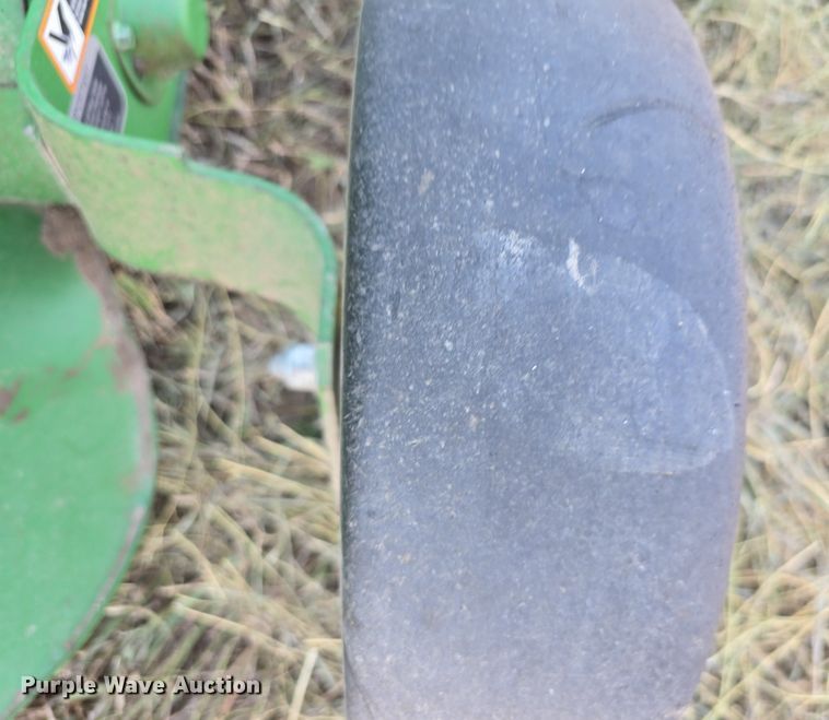 image for item DS4817 2017 John Deere 569 Mega Wide round baler