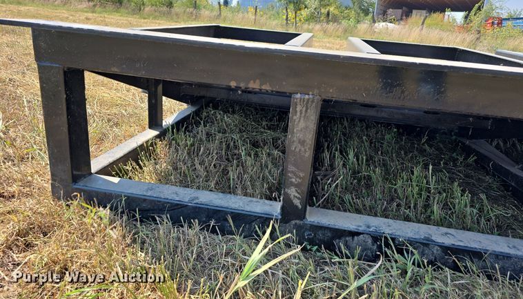 image for item DS4818 Beaver tail