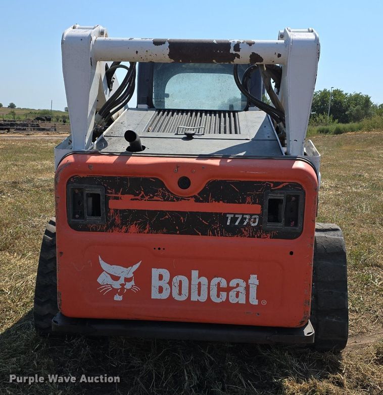 image for item DS4820 2013 Bobcat T770 tracked skid steer loader