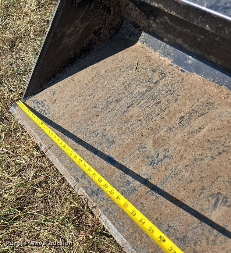 image for item DS4820 2013 Bobcat T770 tracked skid steer loader